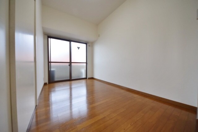 コロネード春日の物件内観写真