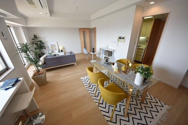 河田町ガーデン　クラブフロアの物件内観写真