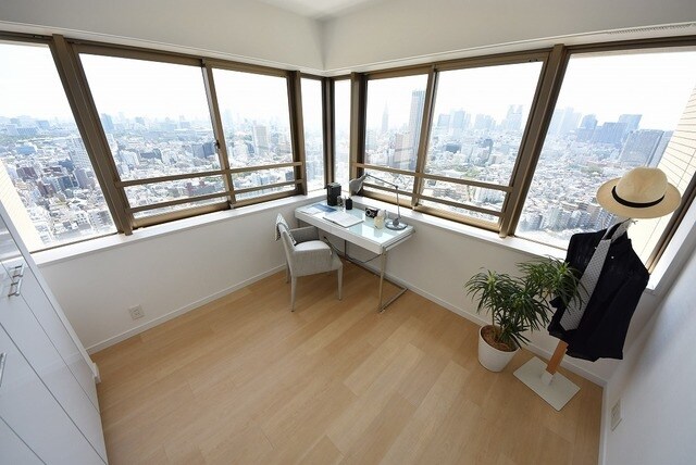 河田町ガーデン　クラブフロアの物件内観写真