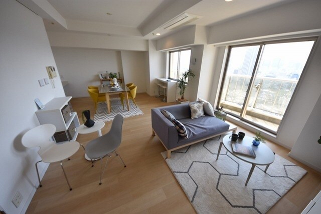 河田町ガーデン　クラブフロアの物件内観写真