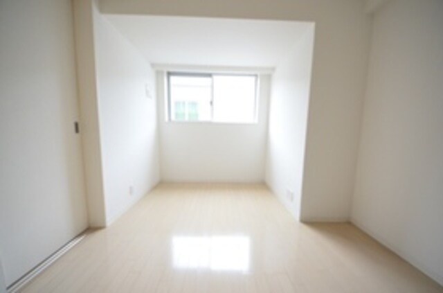 ドゥーエ東高円寺の物件内観写真