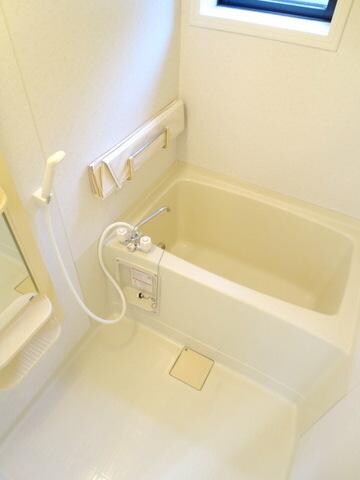 アヴァンティコートＡ　の物件内観写真