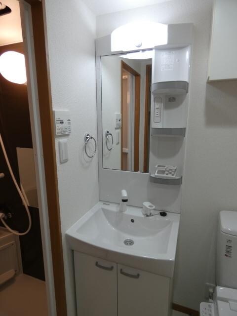 コスモリード蚕糸の森公園の物件内観写真