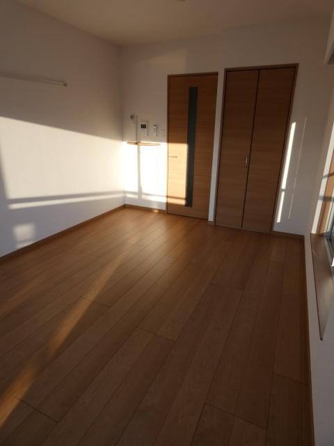 コスモリード蚕糸の森公園の物件内観写真