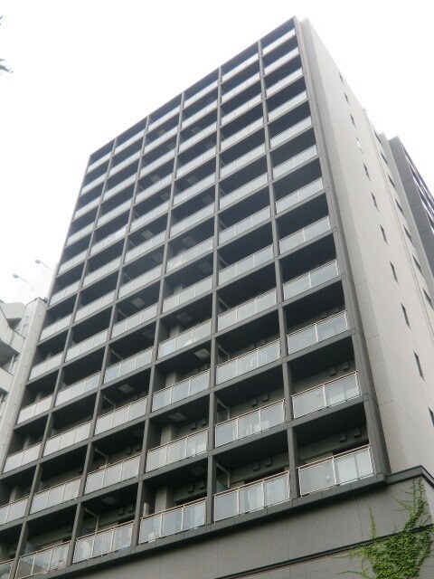 コンフォリア北参道の物件外観写真