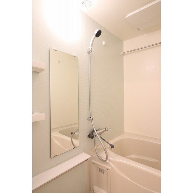 コンフォリア新宿の物件内観写真