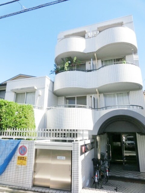 エマーレ中野新橋の物件外観写真