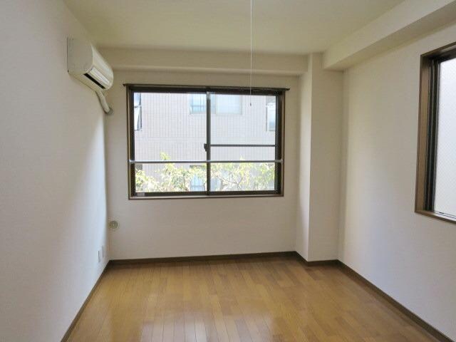 シャルレ早稲田の物件内観写真