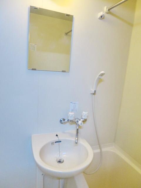 シャルレ早稲田の物件内観写真