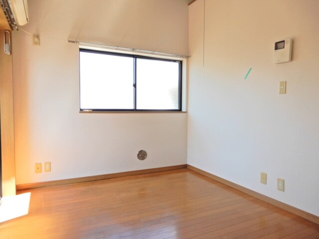 ホームタウンハウス坂町の物件内観写真