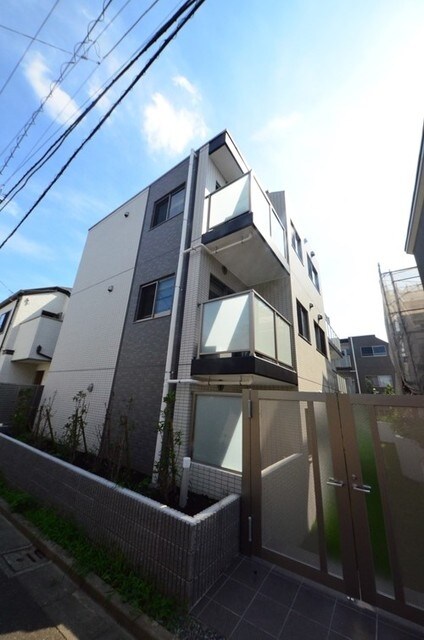 ＭＡＸＩＶ代田橋の物件外観写真