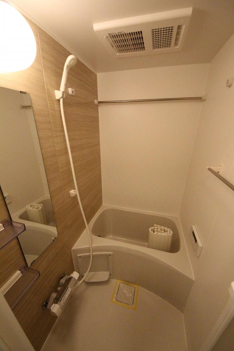 ウェルスクエアイズム中野坂上の物件内観写真