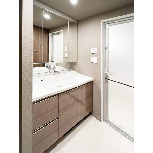 オーキッドレジデンス渋谷富ヶ谷の物件内観写真