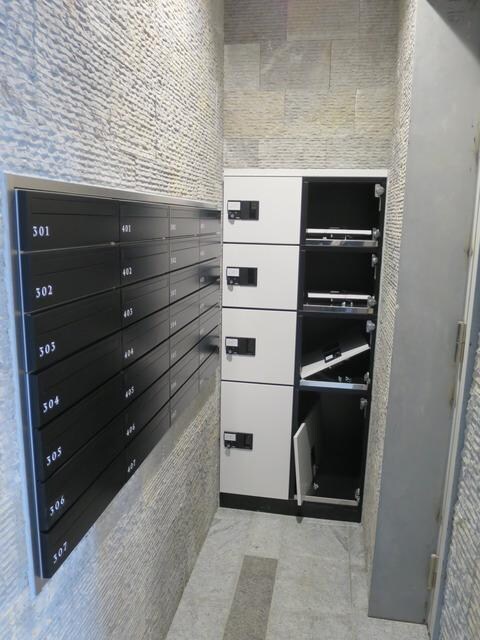 スカイレジデンス中落合の物件内観写真