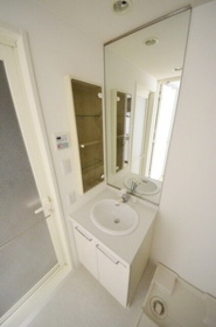 ドゥーエ東高円寺の物件内観写真