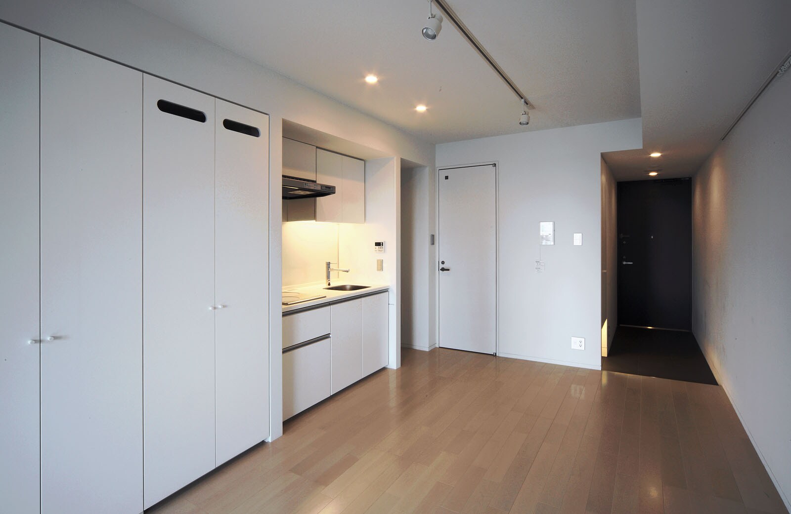 YOTSUYA　RESIDENCEの物件内観写真