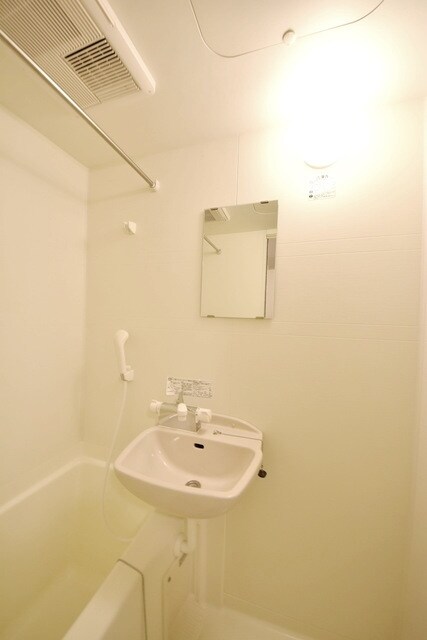 レオパレスメイプルコートII号館の物件内観写真