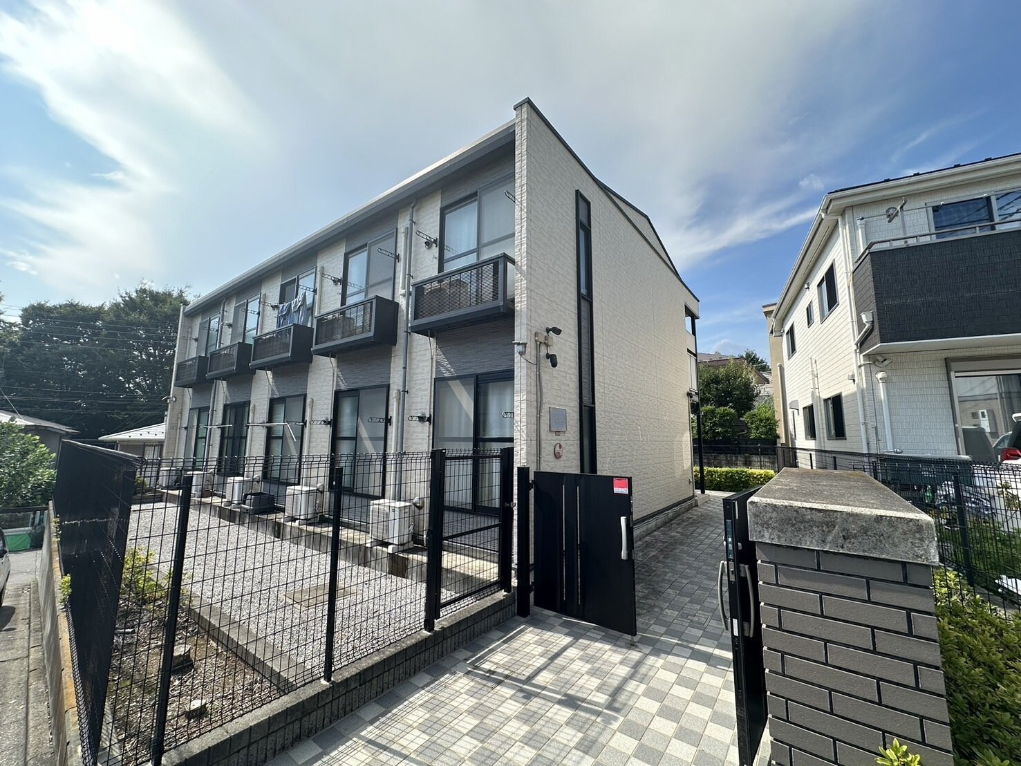 レオパレスリバー　Ｋの物件外観写真