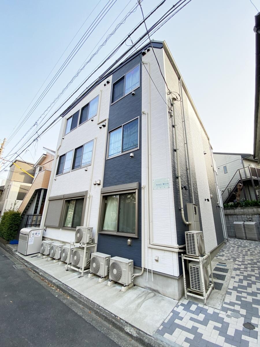 CielBleu中野坂上（シエルブルー）の物件外観写真