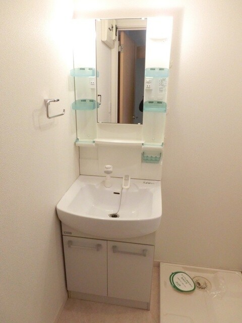 フローラ松が丘の物件内観写真