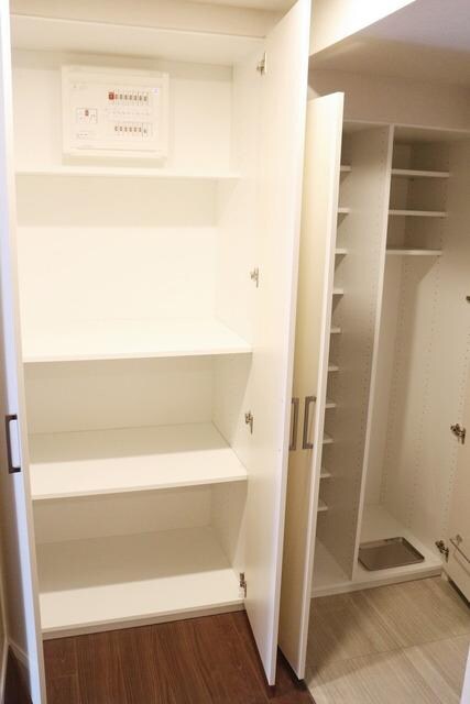 パークアクシス池田山の物件内観写真