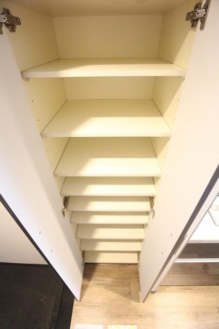 グロースメゾン用賀の物件内観写真