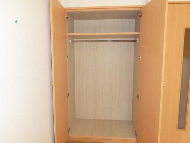 ラグジュアリーアパートメント砧の物件内観写真