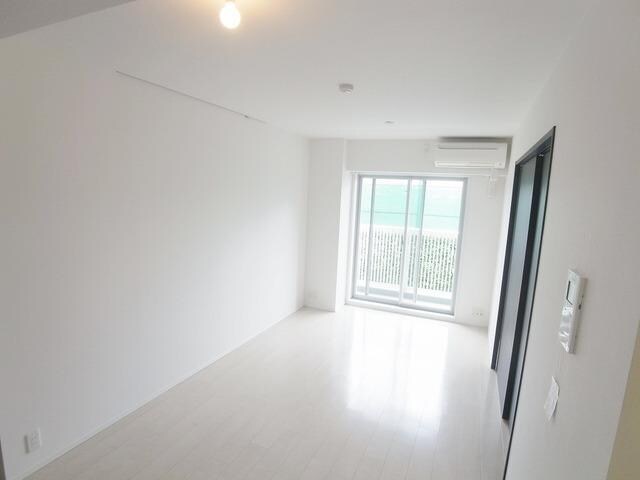 コンフォリア駒場の物件内観写真