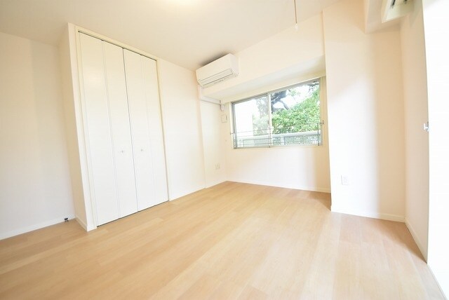 シャレール広尾　2号棟の物件内観写真