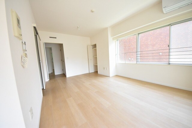 シャレール広尾　2号棟の物件内観写真