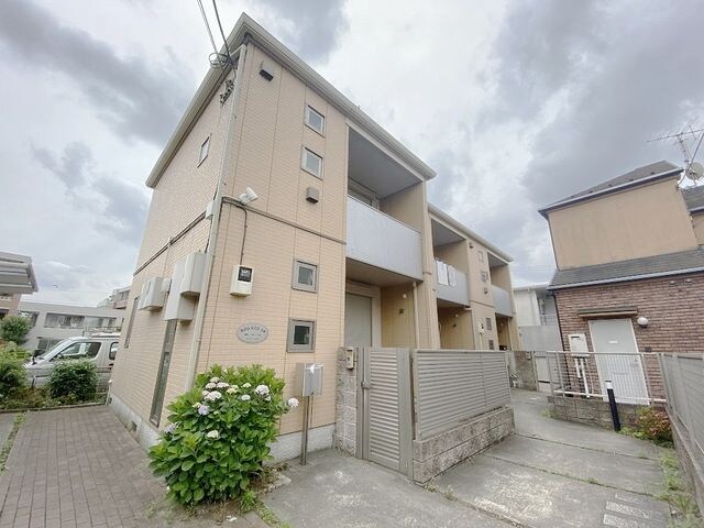 キトキト弦巻の物件外観写真