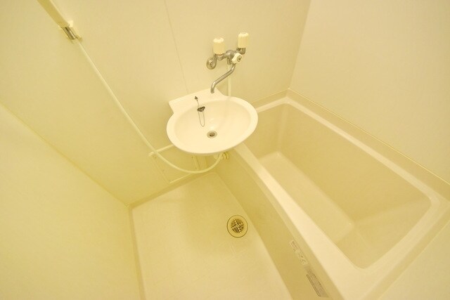 レオパレスパルコートＣの物件内観写真