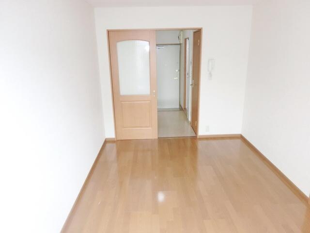 クレッシェンド砧の物件内観写真