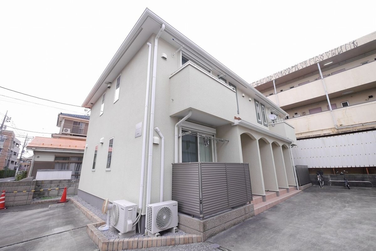 コージィコート元住吉の物件外観写真