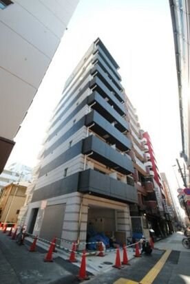 レスティア三軒茶屋の物件外観写真