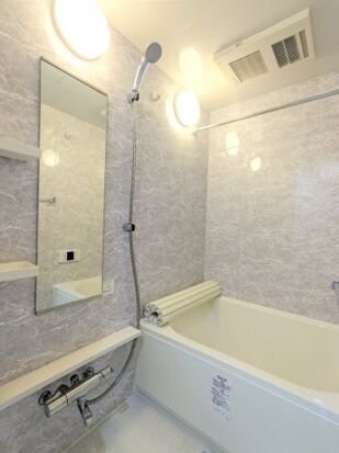 レスティア三軒茶屋の物件内観写真