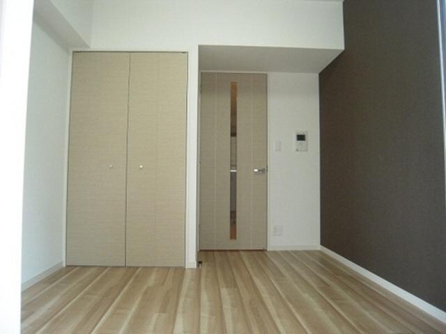 ヴァレッシア武蔵関駅前シティの物件内観写真