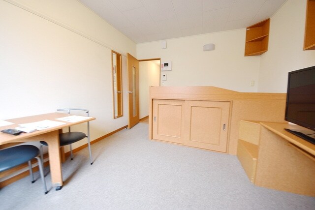 レオパレスメイプルコートI号館の物件内観写真