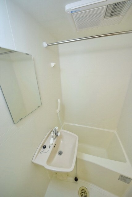 レオパレスウィステリア神田の物件内観写真