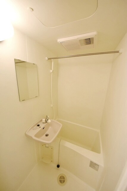 レオパレスウィステリア神田の物件内観写真