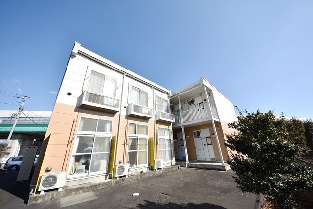 レオパレス美国の物件外観写真