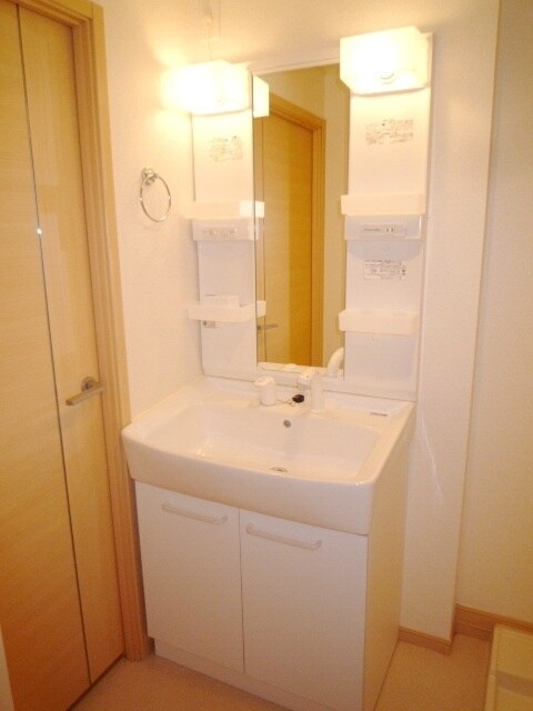 グラス　ガーデンの物件内観写真