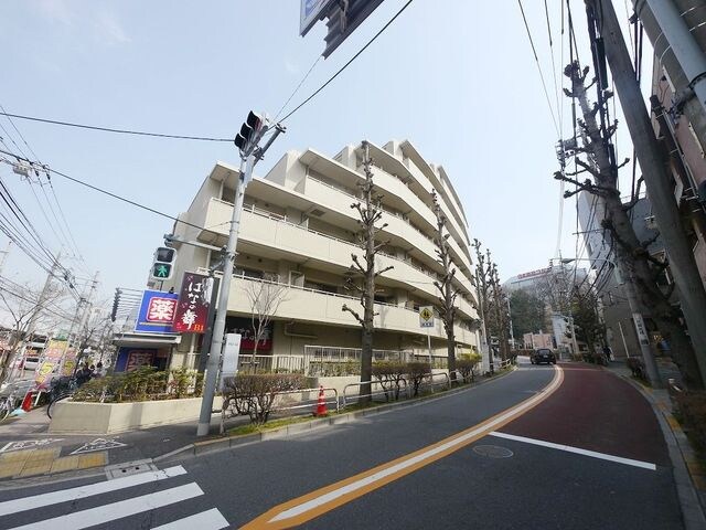 グレイスコート志村三丁目の物件外観写真