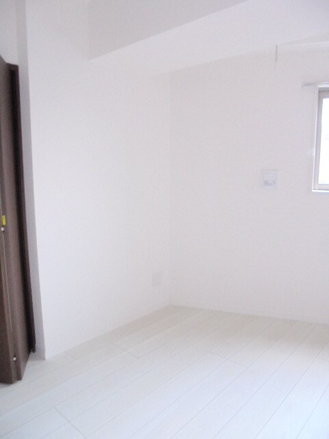 オーヴェルク-IIの物件内観写真