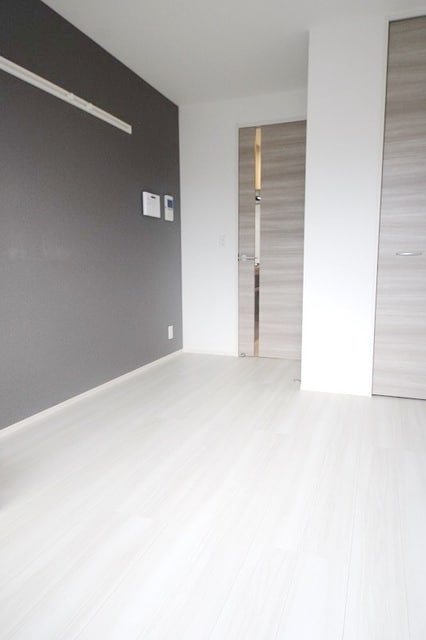 ロイジェント高島平の物件内観写真