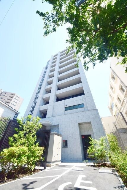 クレストコート志村坂上の物件外観写真