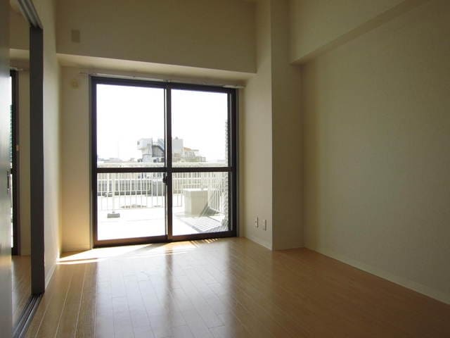 コロネード春日の物件内観写真