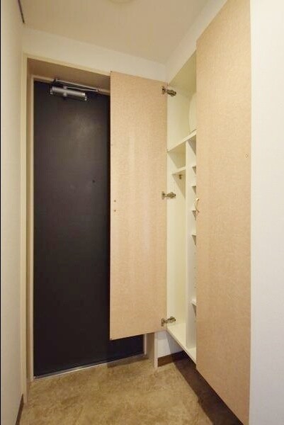 ＫＤＸレジデンス千駄木の物件内観写真