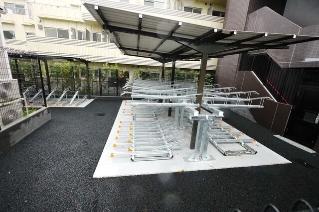 グランドコンシェルジュ氷川台の物件内観写真