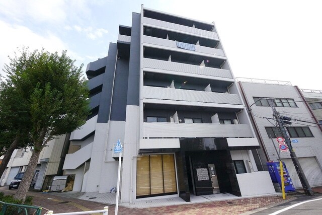 B　CITY　APARTMENT　IKEBUKUROWESTの物件外観写真